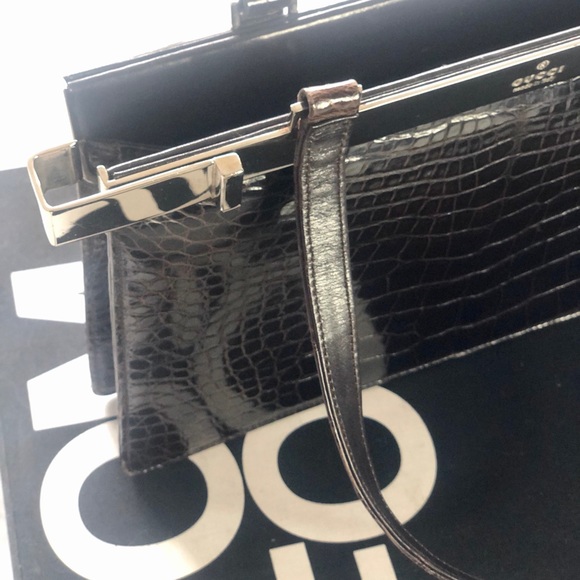 Vintage Chocolate Crocodile GUCCI baguette bag - Picture 5 of 7